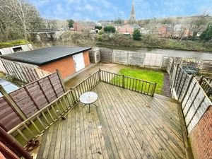 Rear Aspect- click for photo gallery